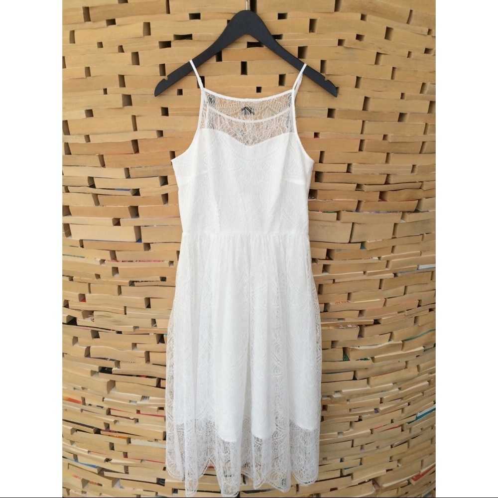 Cupcakes and Cashmere Strady White Lace Dress